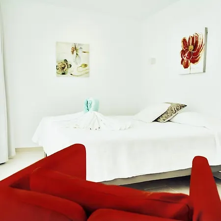 Vila Amalie - 3bdr+3 Bath In Amarilla Golf *